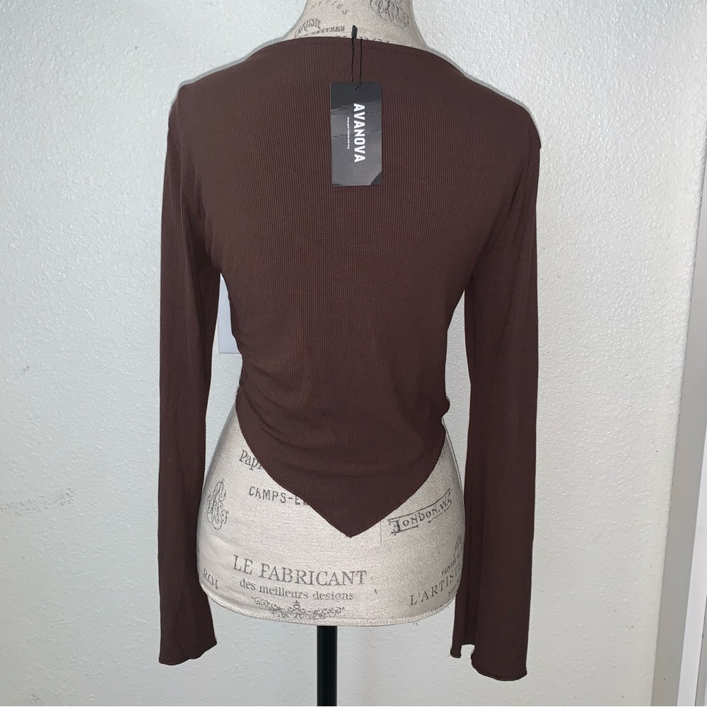Avanova Asymmetrical Ribbed Cropped Top - Picture 10 of 15